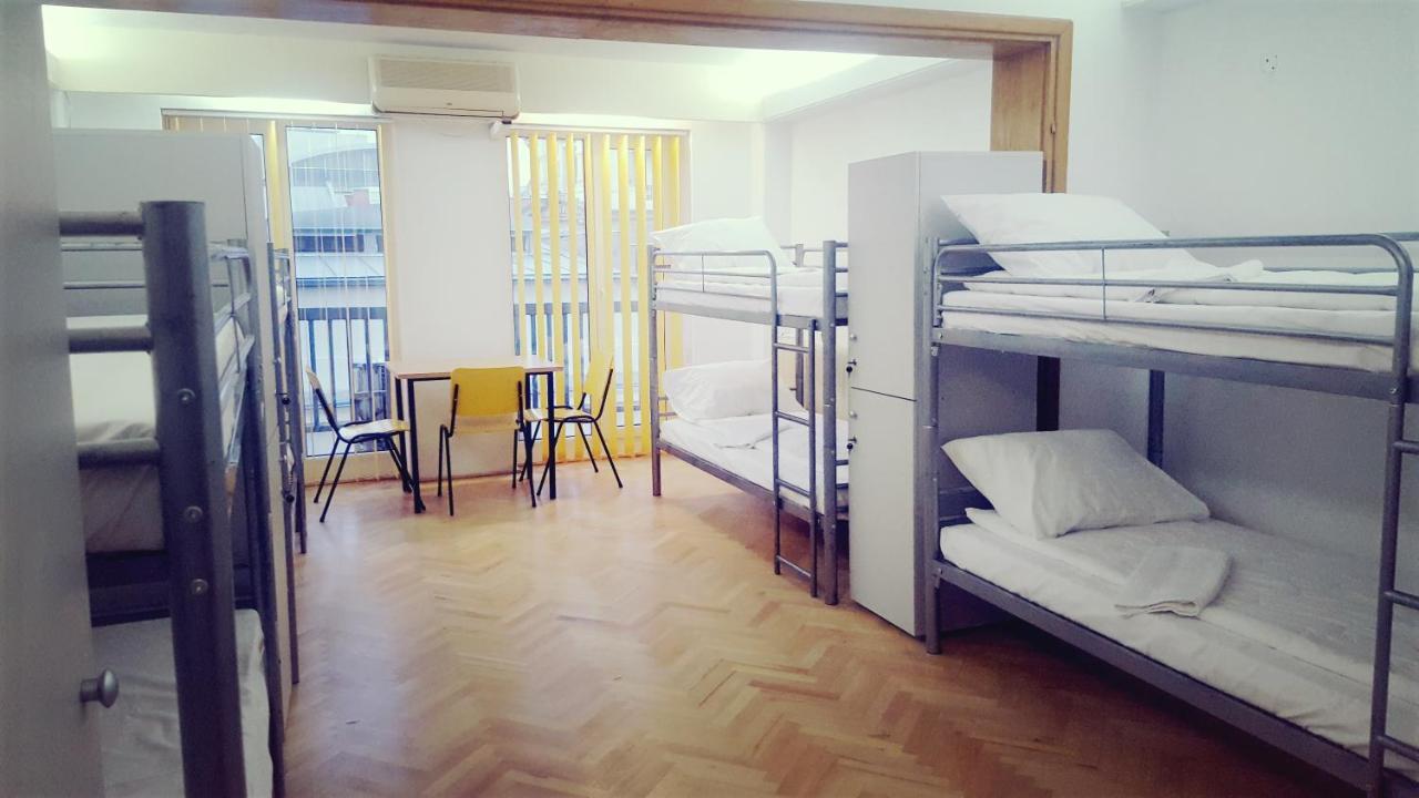 Sleep Inn Hostel Bukurešť Exteriér fotografie