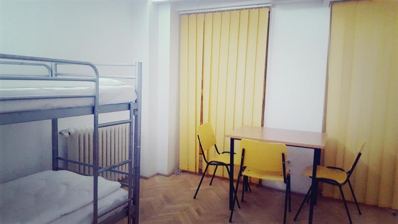 Sleep Inn Hostel Bukurešť Exteriér fotografie